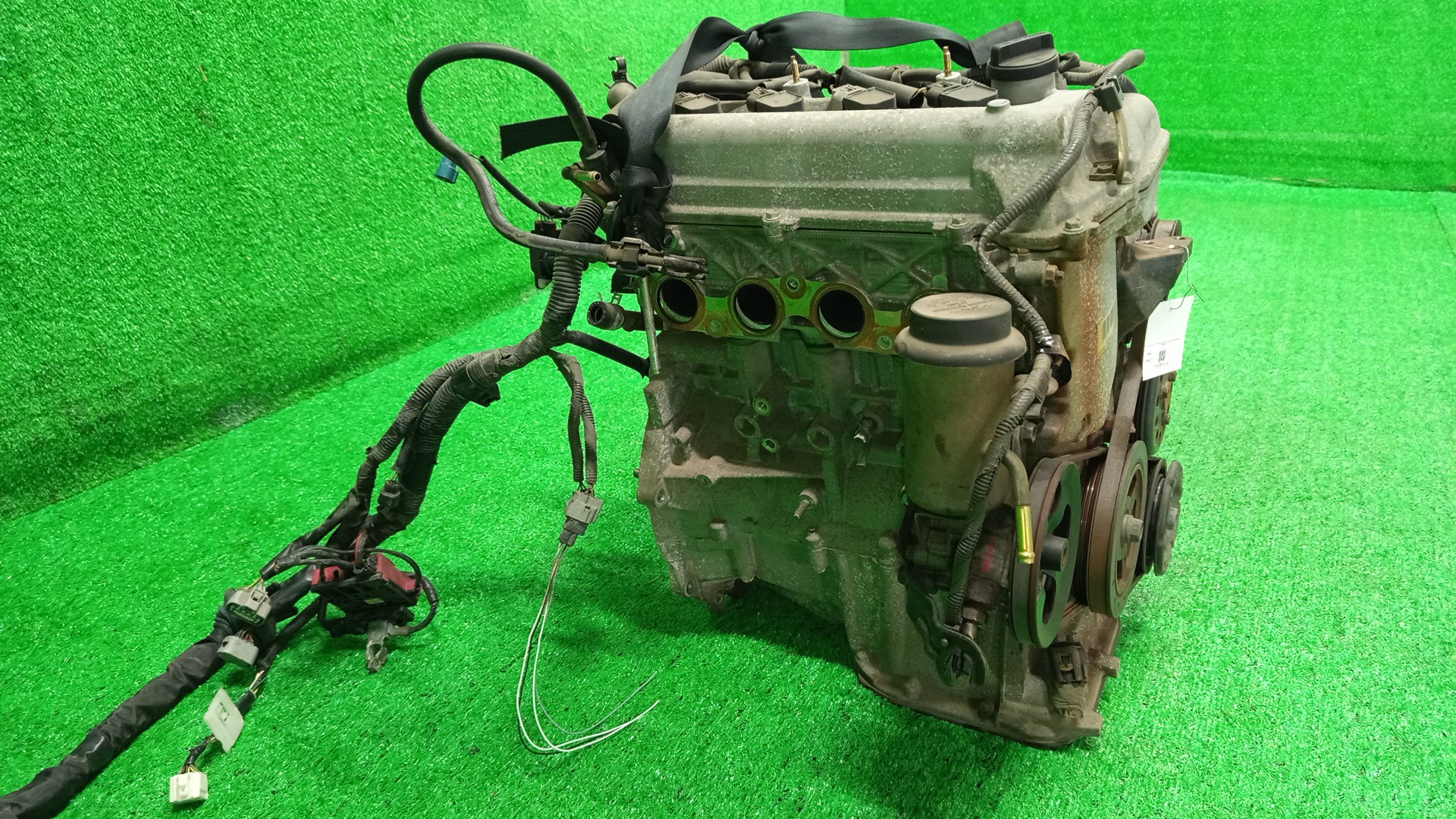 Двигатель TOYOTA FUNCARGO, IST, PLATZ, RAUM, VITZ, PROBOX, BB, PORTE, SIENTA, SUCCEED, WILL CYPHA NCP25, NCP65, NCP16, NCZ25, NCP15, NCP55V, NCP59G, NCP35, NNP15, NCP85G, NCP75 1NZ-FE B096703 3 ракурс