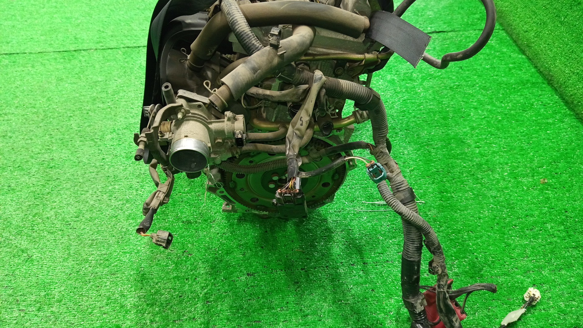 Двигатель TOYOTA FUNCARGO, IST, PLATZ, RAUM, VITZ, PROBOX, BB, PORTE, SIENTA, SUCCEED, WILL CYPHA NCP25, NCP65, NCP16, NCZ25, NCP15, NCP55V, NCP59G, NCP35, NNP15, NCP85G, NCP75 1NZ-FE B096703 5 ракурс