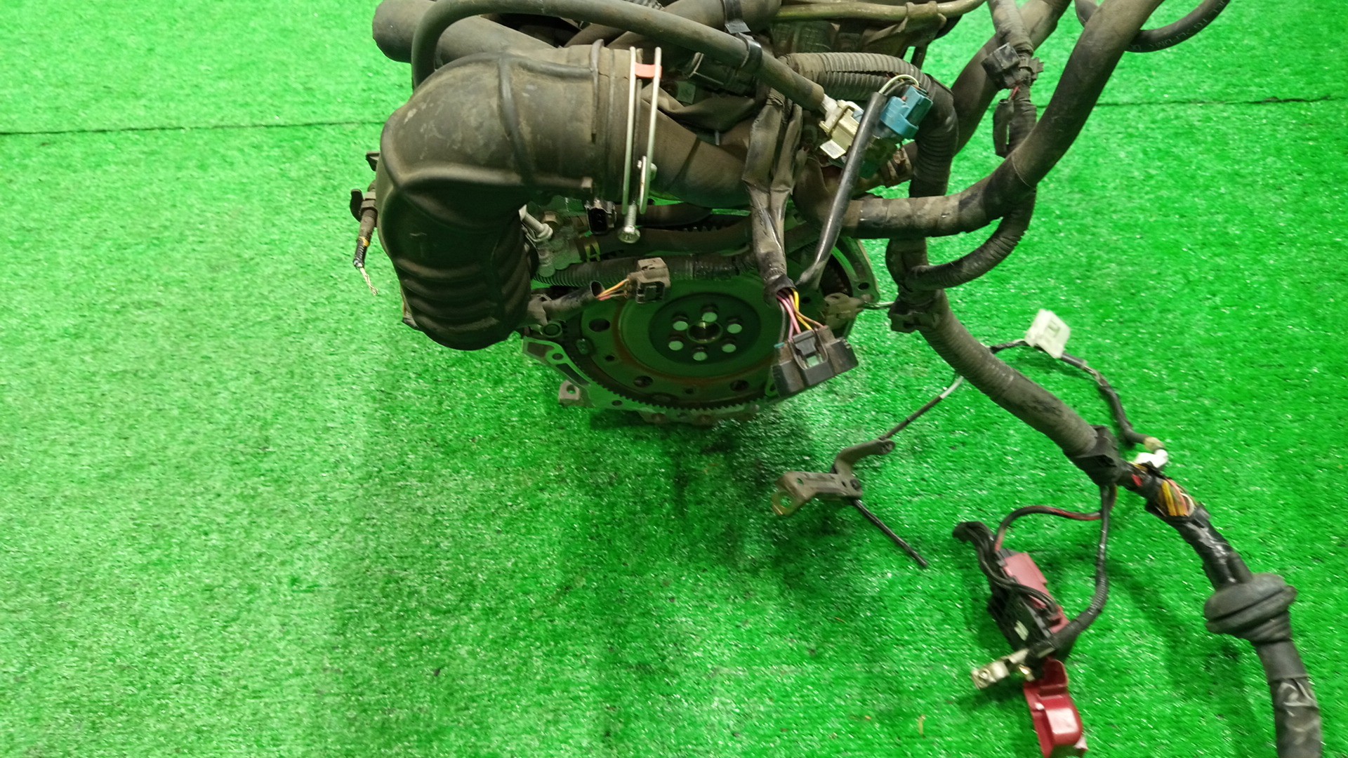 Двигатель TOYOTA FUNCARGO, IST, PLATZ, RAUM, VITZ, PROBOX, BB, PORTE, SIENTA, SUCCEED, WILL CYPHA NCP25, NCP65, NCP16, NCZ25, NCP15, NCP55V, NCP59G, NCP35, NNP15, NCP85G, NCP75 1NZ-FE B659730 5 ракурс