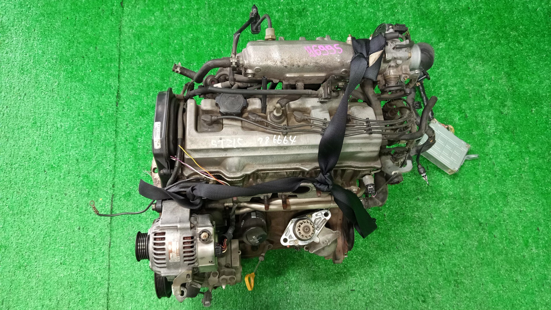 Двигатель TOYOTA CALDINA, CARINA, CORONA PREMIO ST215G, ST215, ST195G, ST198V 3S-FE KAT 1 ракурс