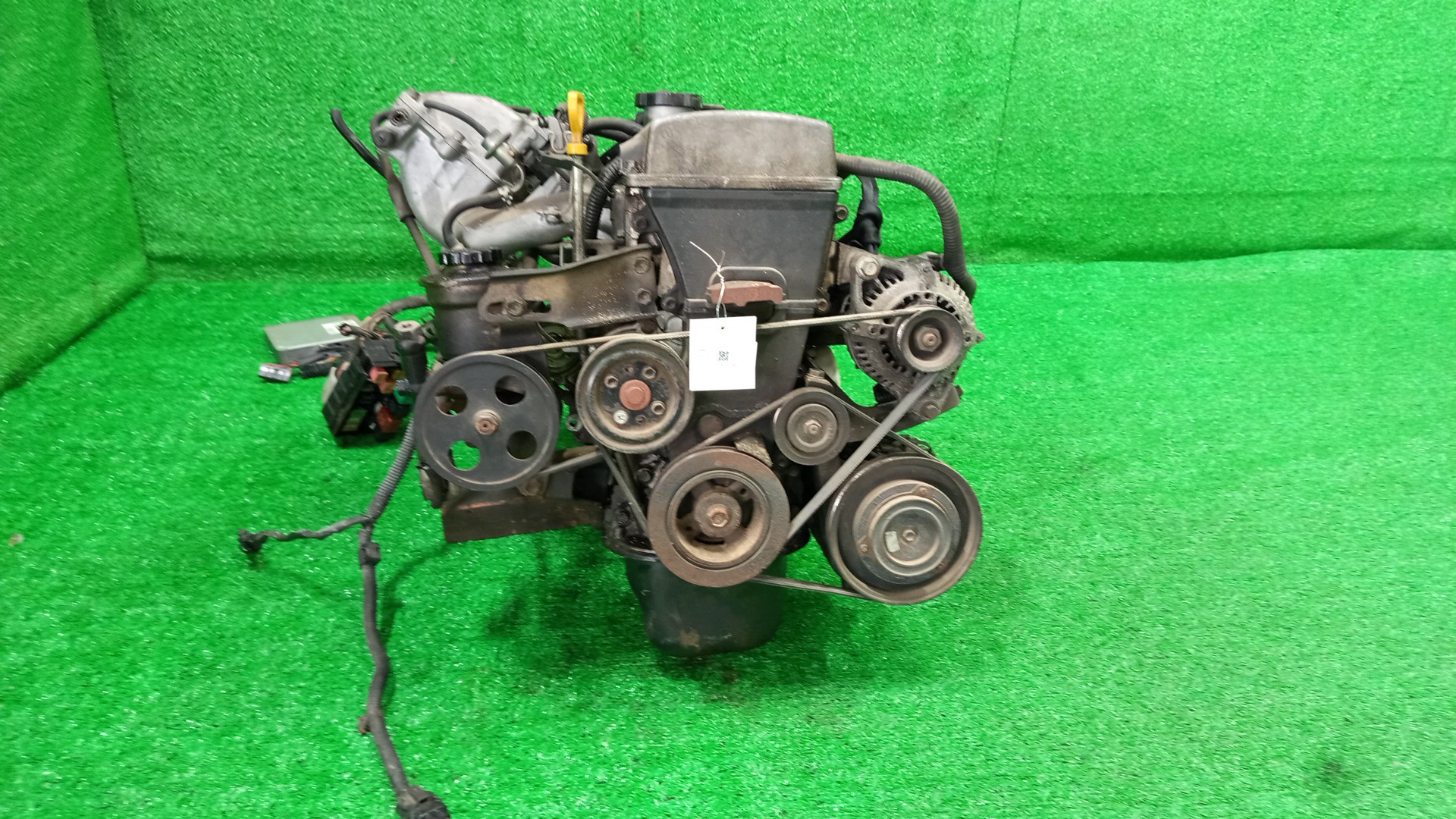 Двигатель TOYOTA SPRINTER CARIB, COROLLA, SPRINTER AE114G, AE114, AE109, AE104 4A-FE TPAM 2 ракурс