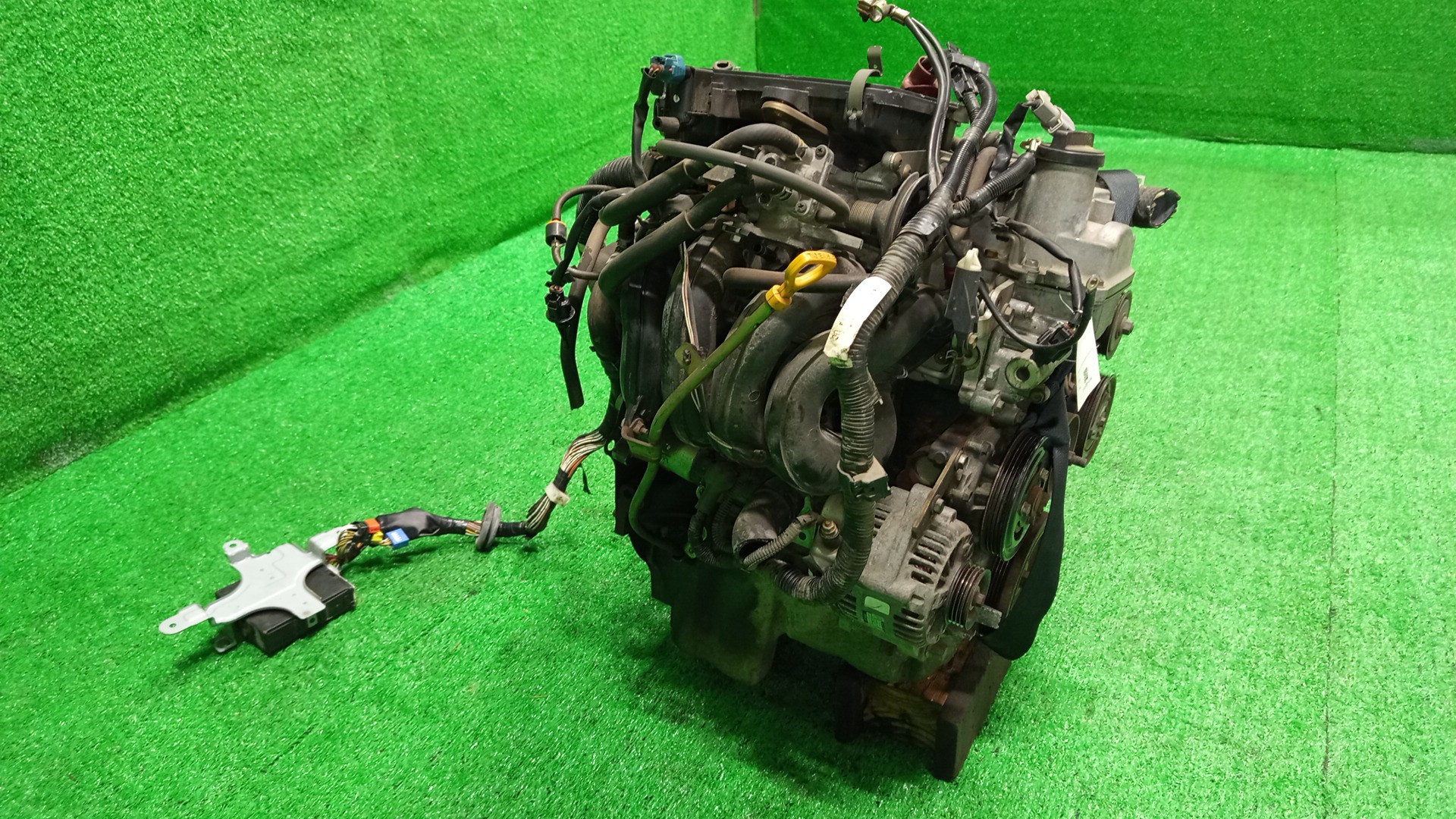 Двигатель TOYOTA TERIOS, CAMI J102G, J122G, J102E, J122E K3-VE номер сгнил 3 ракурс