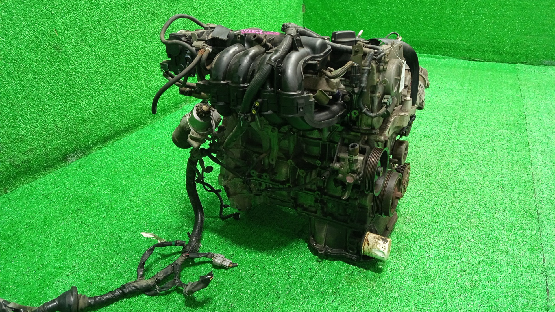 Двигатель NISSAN X-TRAIL NT30 QR20DE 2MOD 3 ракурс