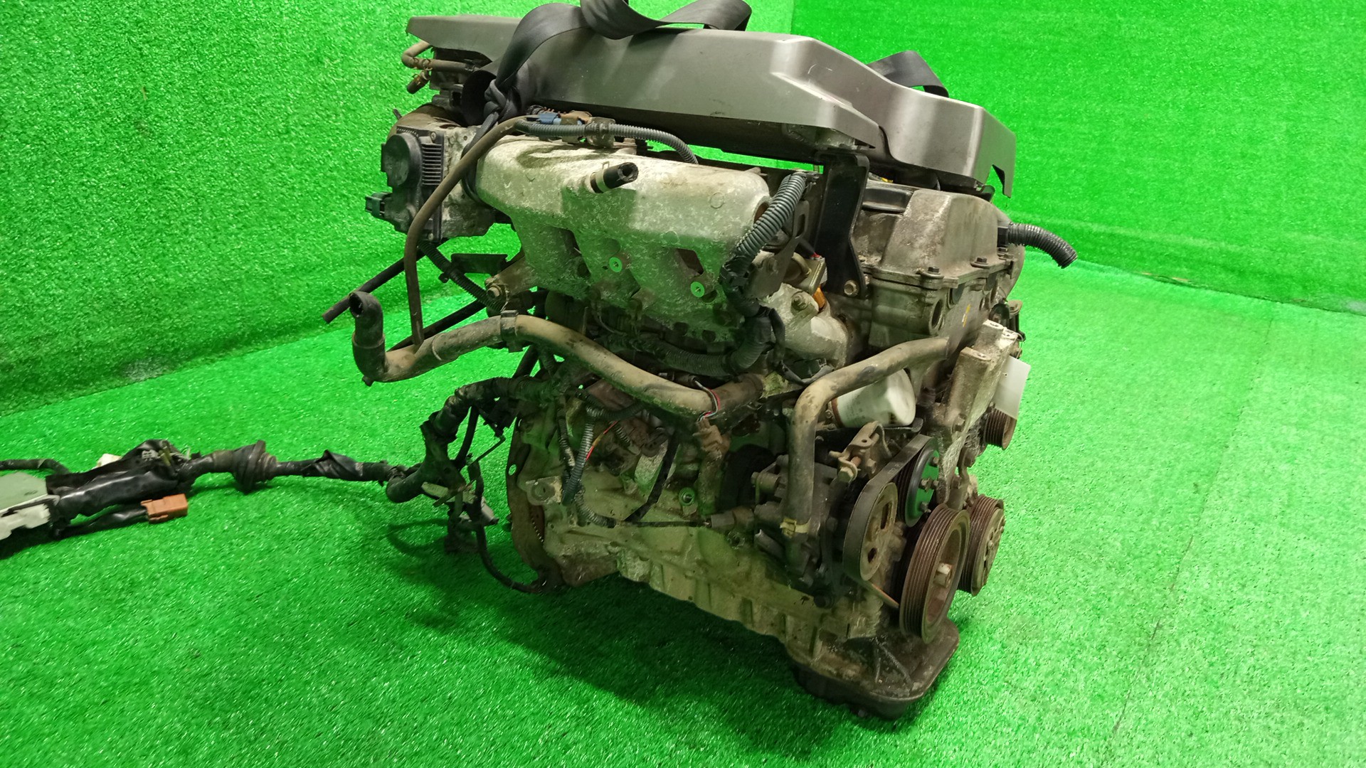 Двигатель NISSAN X-TRAIL PNT30 SR20VET 601815W 3 ракурс