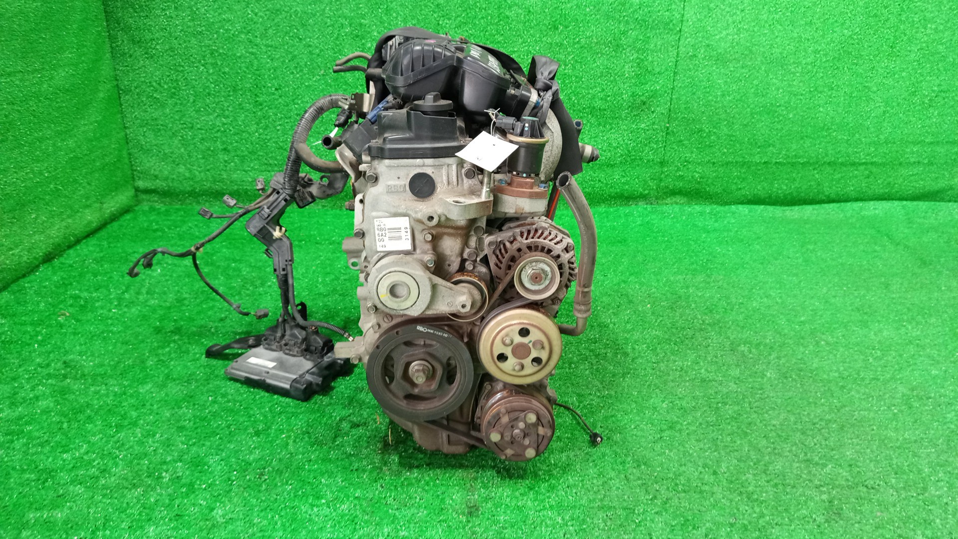 Двигатель HONDA FIT GE6 L13A 1MOD 2 ракурс