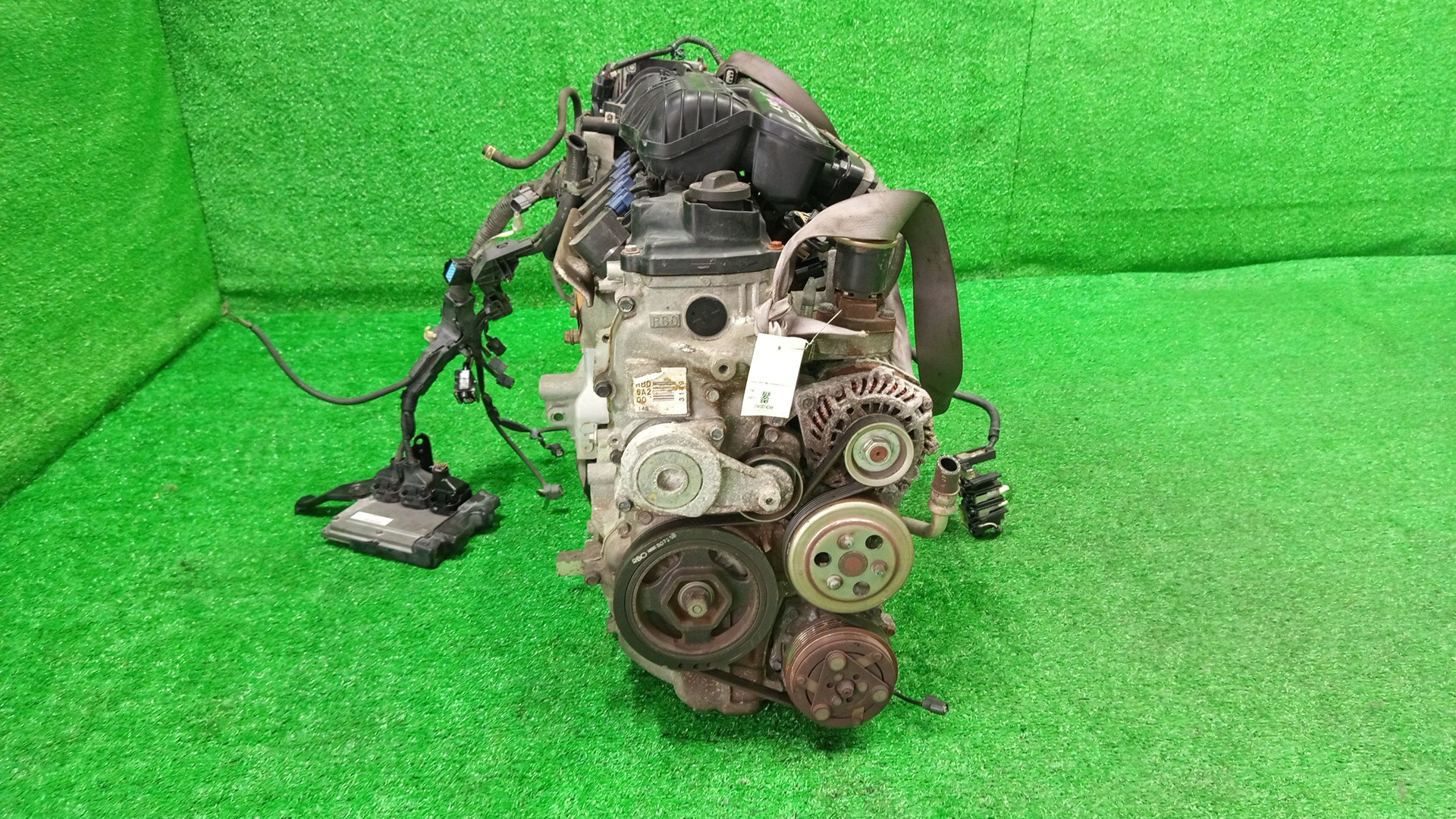 Двигатель HONDA FIT GE6 L13A 1MOD 2 ракурс