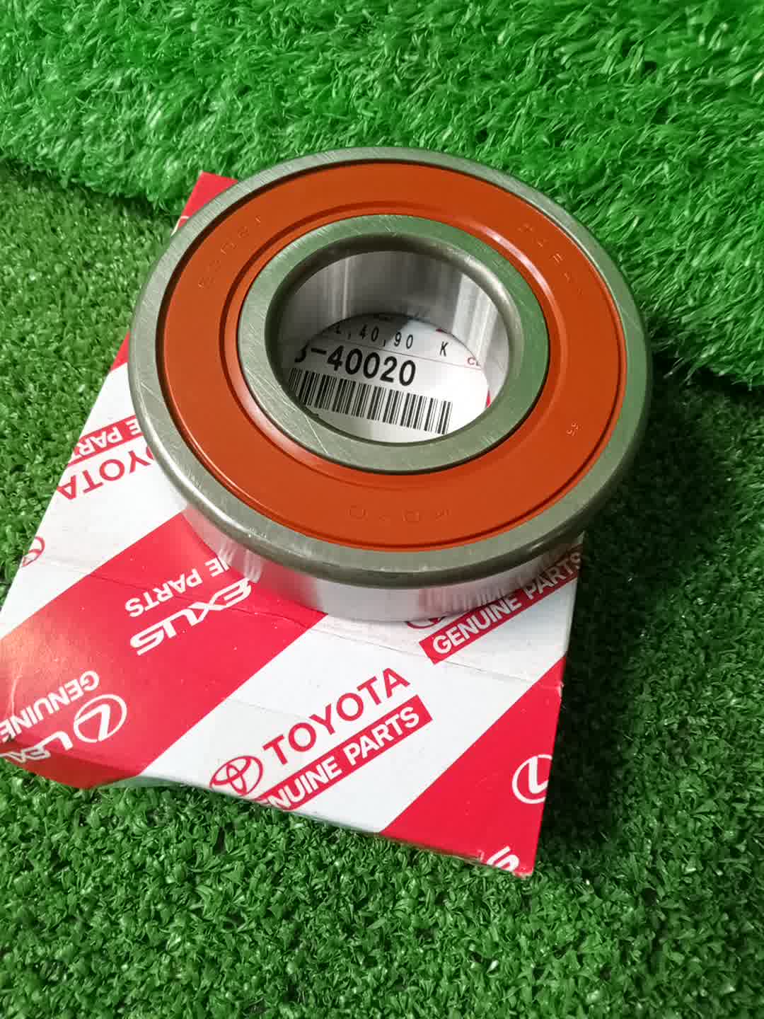 Подшипник ступицы задний TOYOTA HILUX SURF KZN185W 90363-40020 2 ракурс