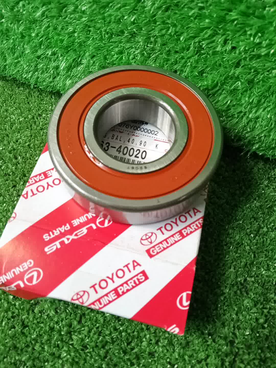 Подшипник ступицы задний TOYOTA HILUX SURF KZN185W 90363-40020 3 ракурс