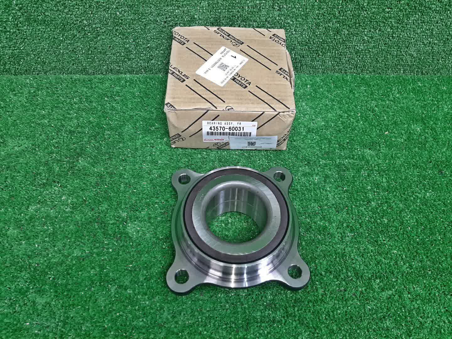 Подшипник ступицы передний TOYOTA LAND CRUISER VDJ200 43570-60031 1 ракурс