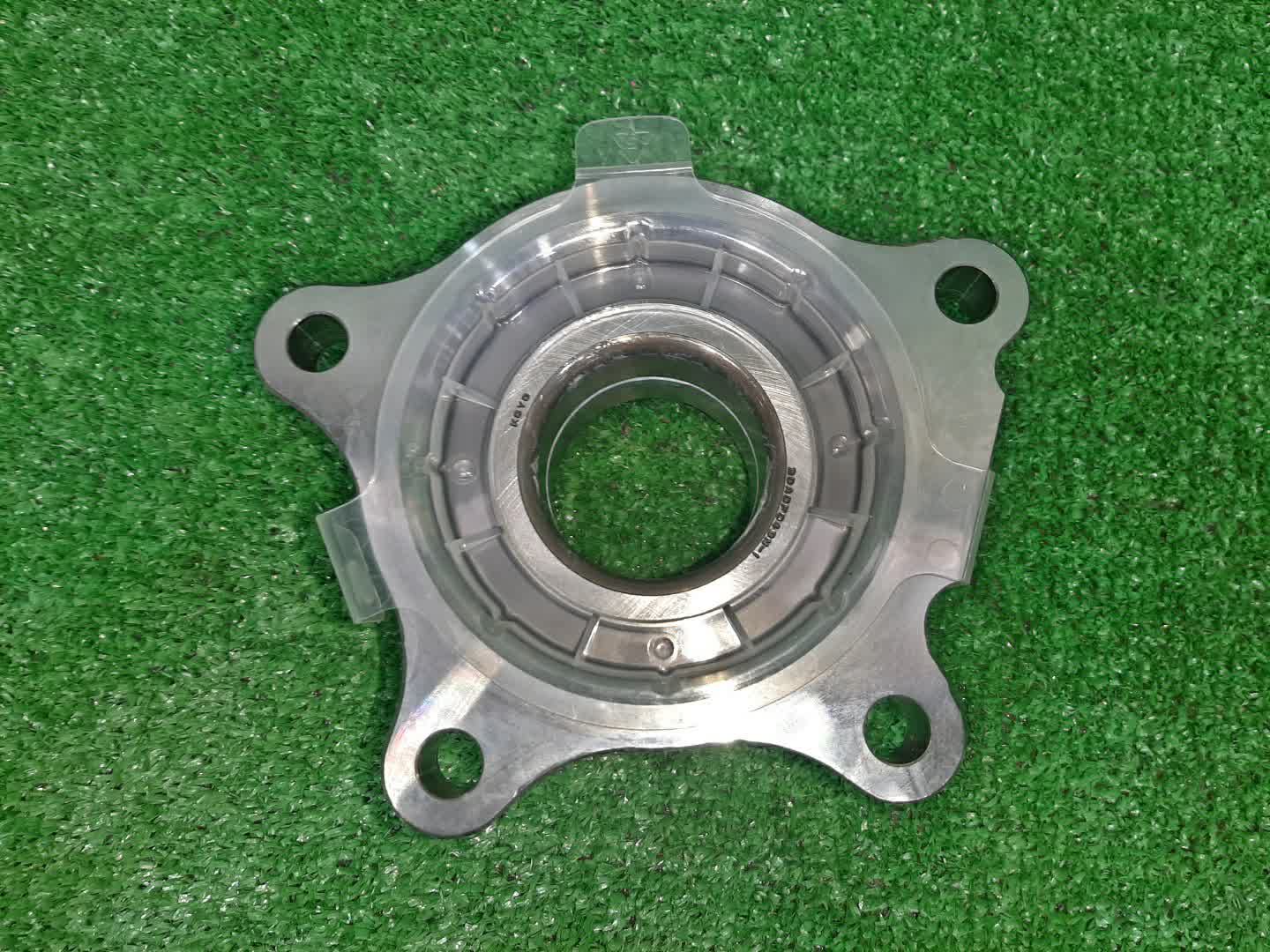 Подшипник ступицы задний TOYOTA LAND CRUISER VDJ200 42450-60070 3 ракурс