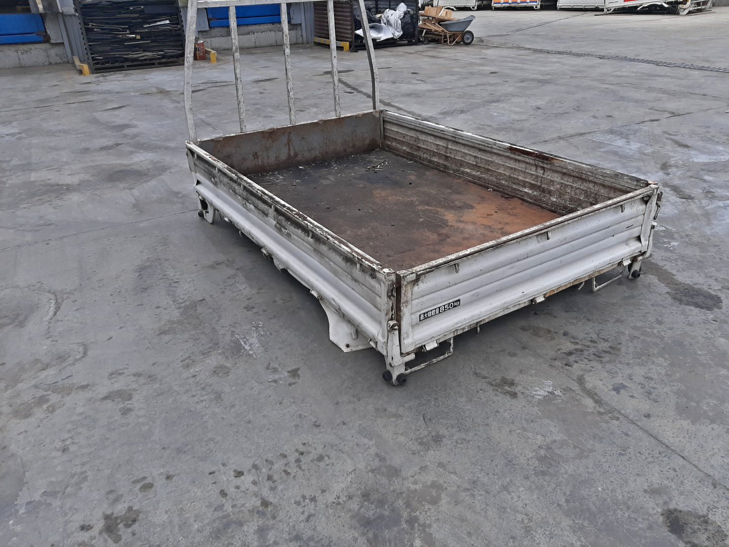 Кузов грузовой MAZDA BONGO SE28T 635 2 ракурс