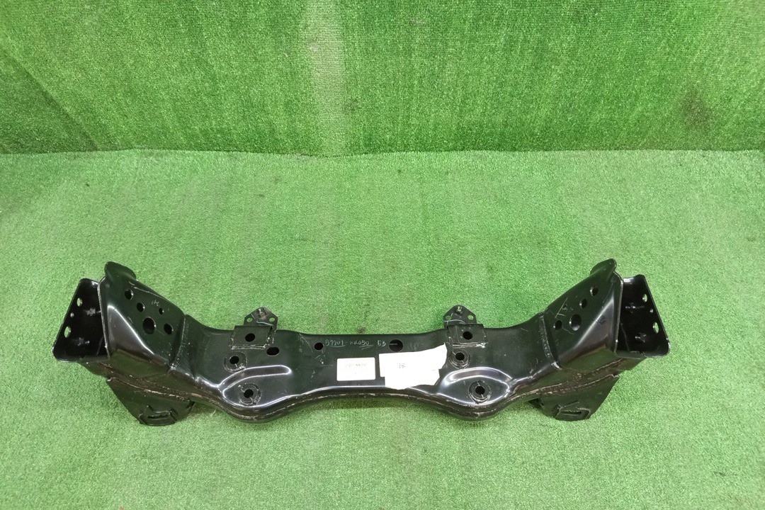 Подрамник TOYOTA HILUX GUN125 51201-KK050 4 ракурс Подрамник TOYOTA HILUX GUN125 51201-KK050 4 ракурс