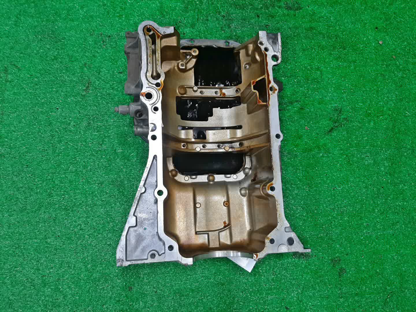 Поддон кпп TOYOTA CAMRY ACV30 2AZ-FE 1 ракурс