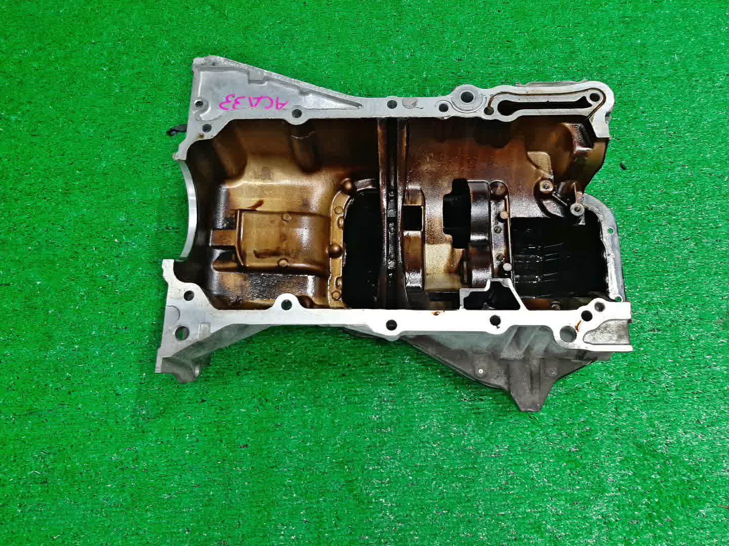 Поддон кпп TOYOTA VANGUARD ACA33W 2AZ-FE 12101-28060 1 ракурс