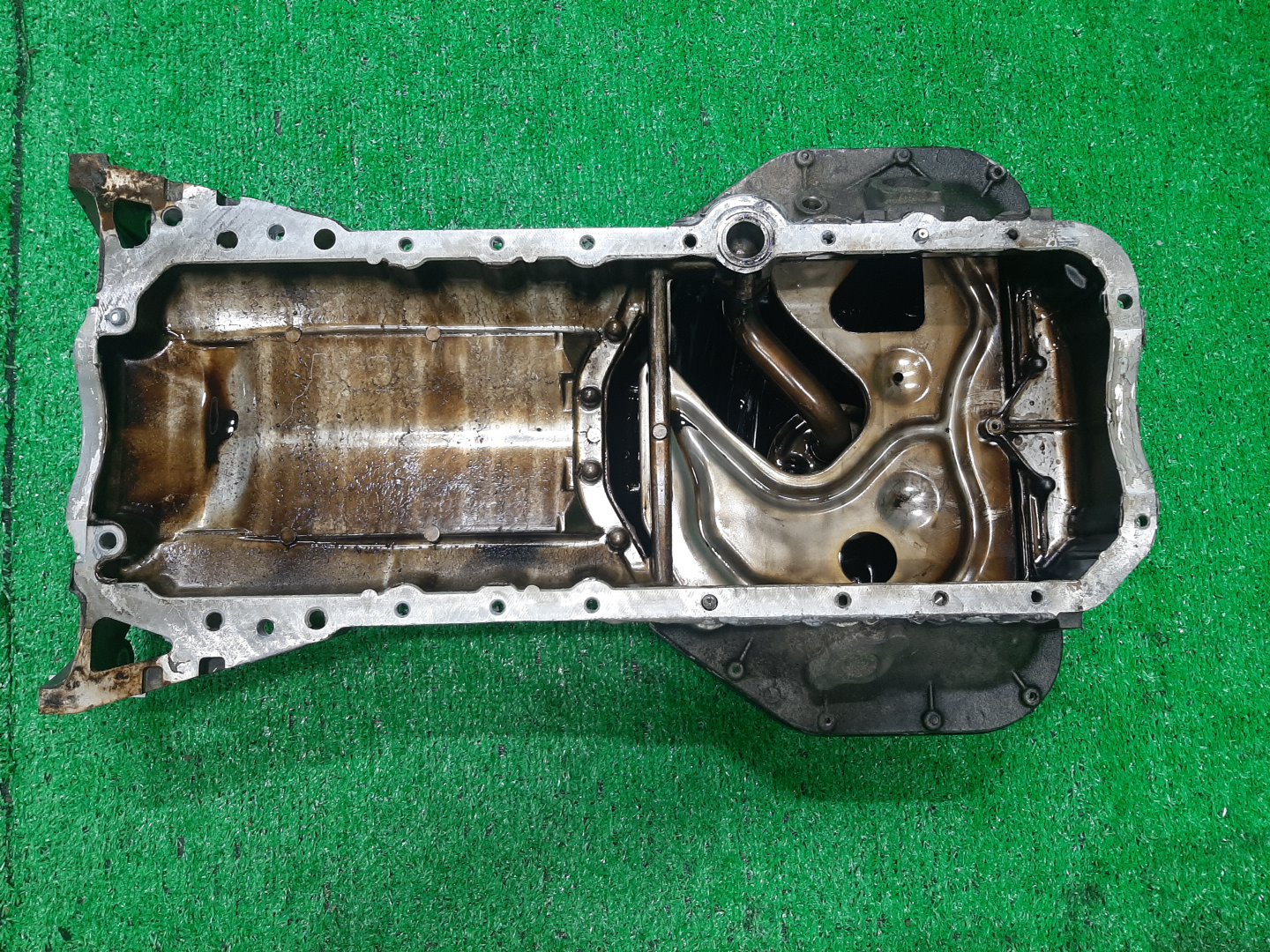 Поддон кпп TOYOTA MARK II JZX110 1JZ-FSE 1 ракурс