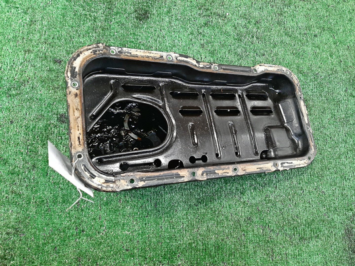 Поддон кпп NISSAN RASHEEN RFNB14 GA15DE 1 ракурс