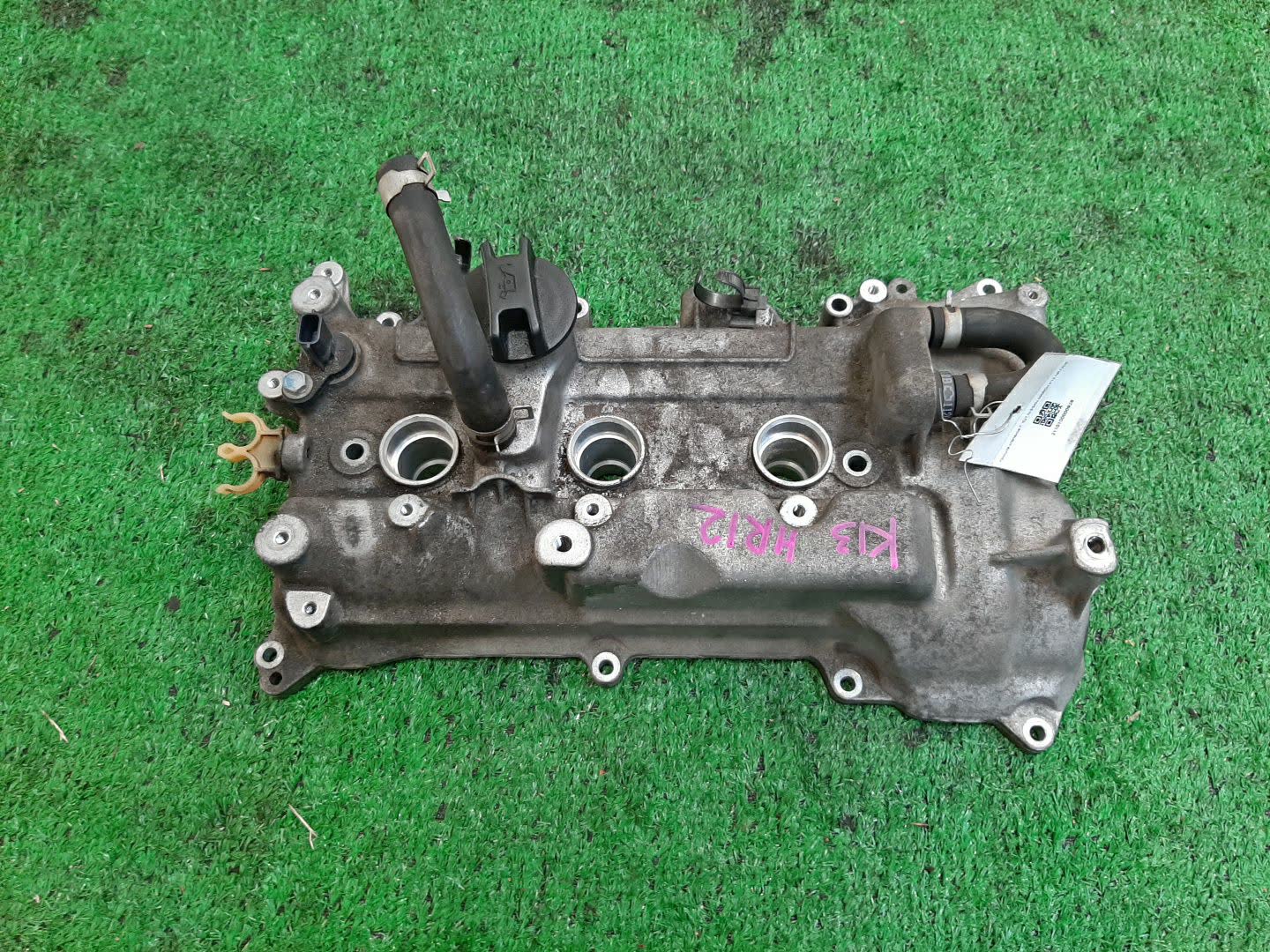 Крышка клапанная  NISSAN MARCH K13 HR12DE ,F0527 1 ракурс