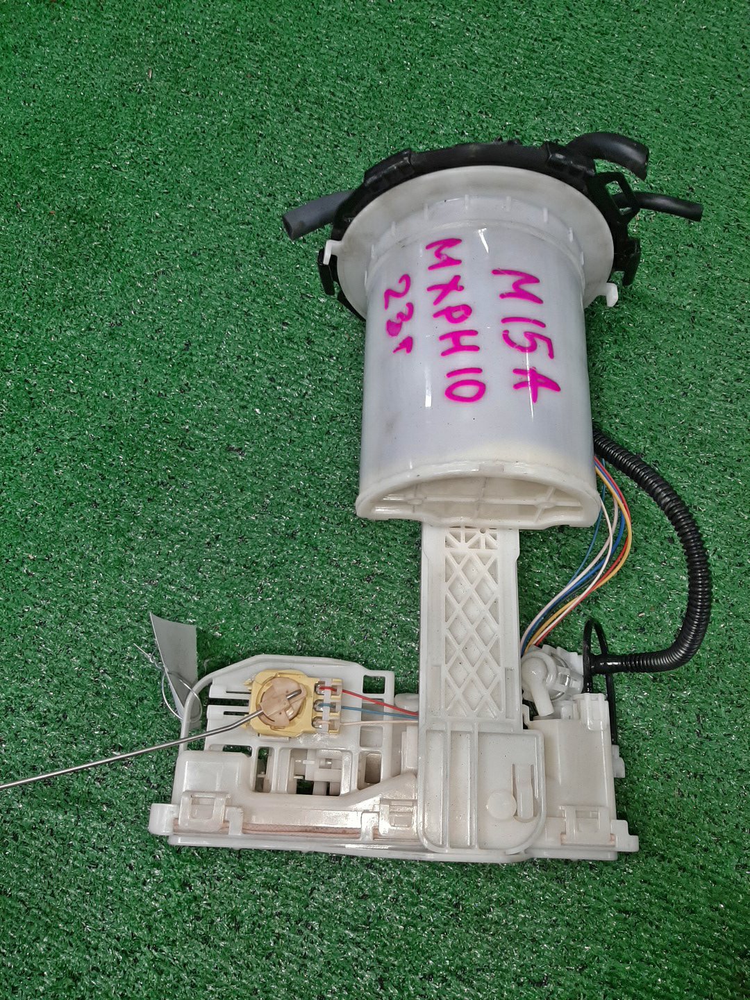 Насос воздушный TOYOTA YARIS MXPH10 M15A-FXE 77020-52630 1 ракурс