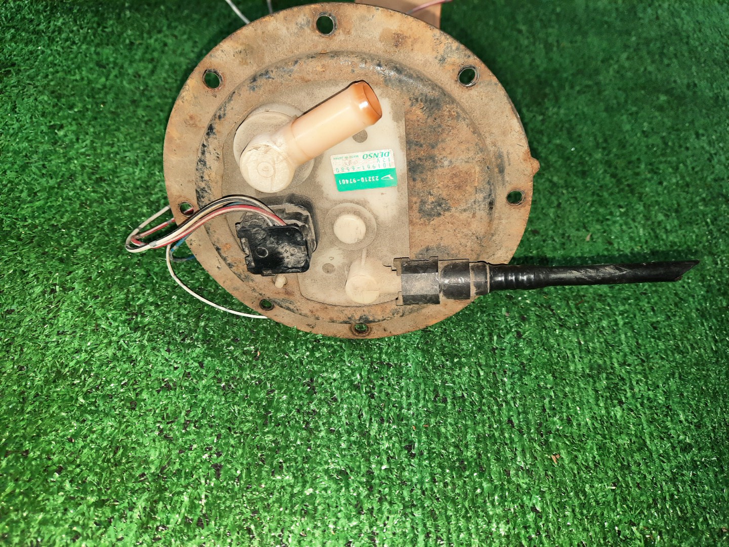 Насос воздушный TOYOTA DUET M101A K3-VE 23310-97401 2 ракурс