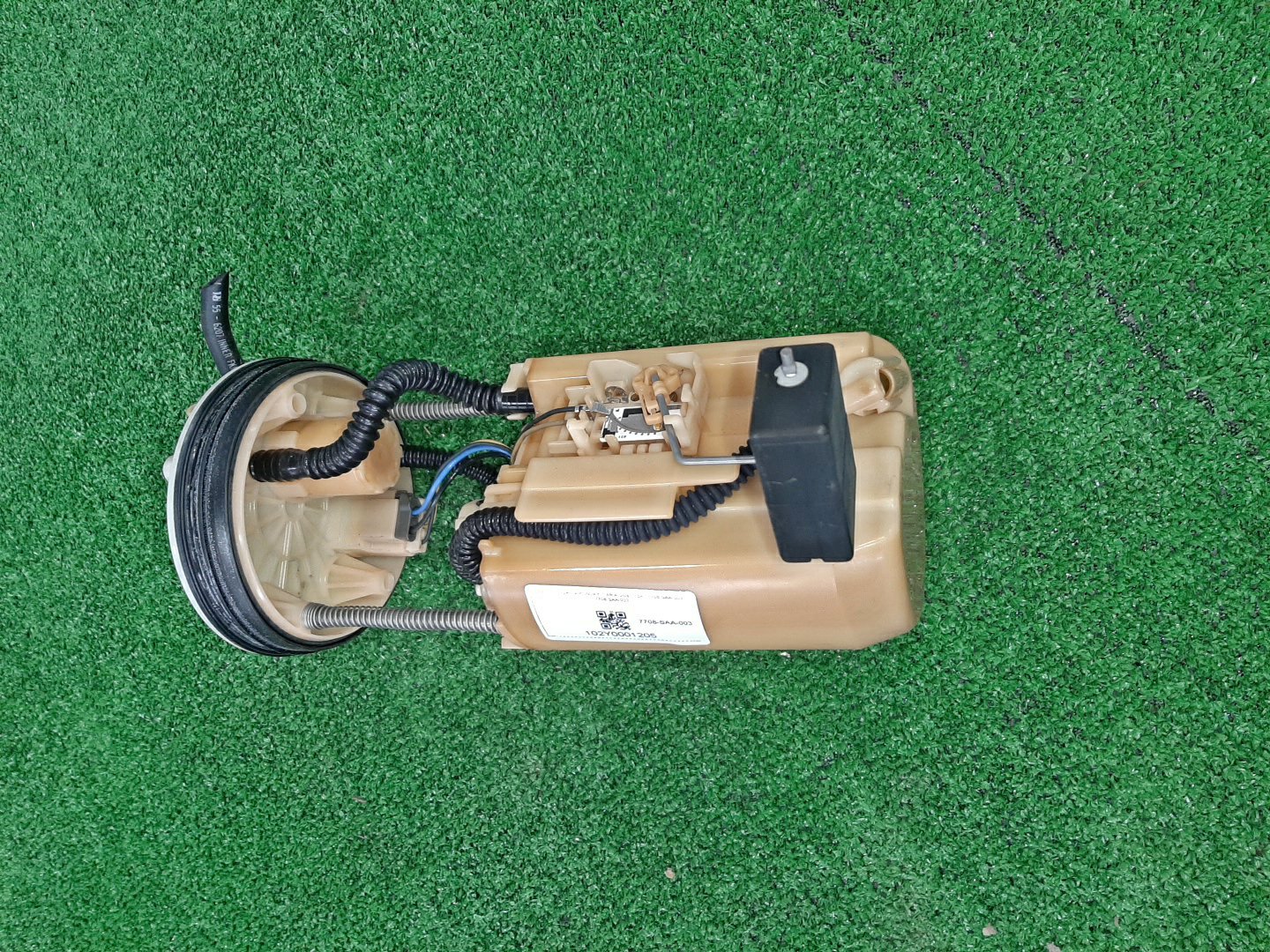 Насос воздушный HONDA FIT ARIA GD8 L15A 17708-SAA-003 1 ракурс