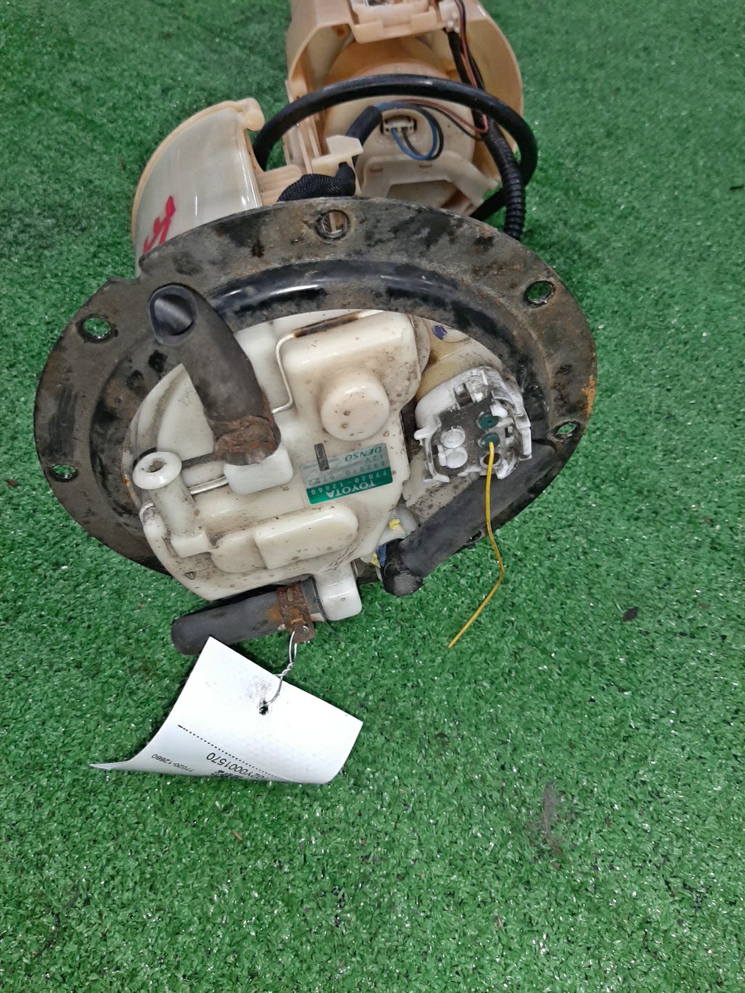 Насос воздушный TOYOTA COROLLA  AXIO ZRE142 2ZR-FE 77020-12660 2 ракурс