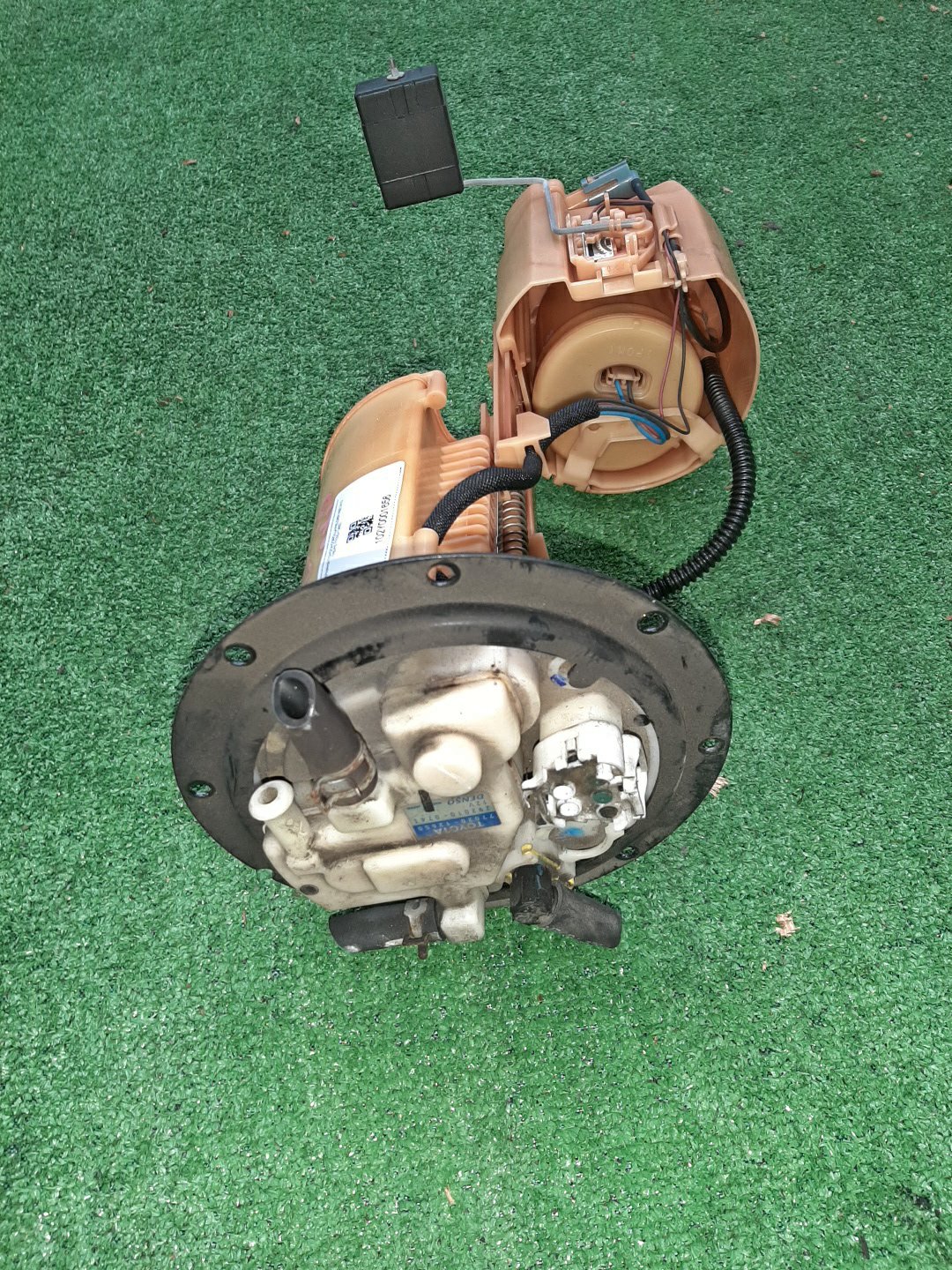 Насос воздушный TOYOTA COROLLA FIELDER NZE141G 1NZ-FE 77020-12650 3 ракурс