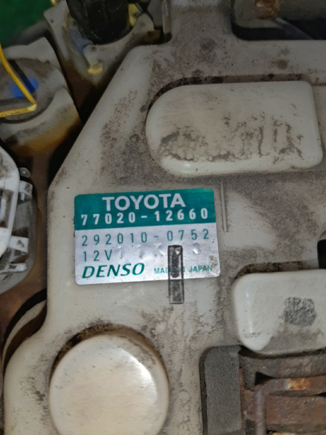 Насос воздушный TOYOTA COROLLA FIELDER ZRE142G 2ZR-FE 77020-12660 3 ракурс