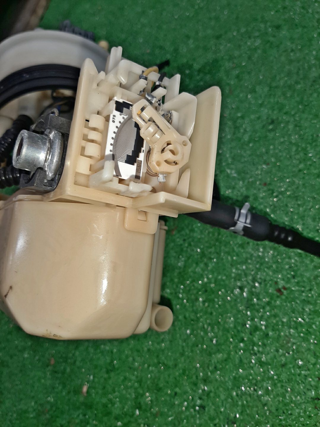 Насос воздушный HONDA FIT ARIA GD9 L15A 17708-SAA-003 2 ракурс