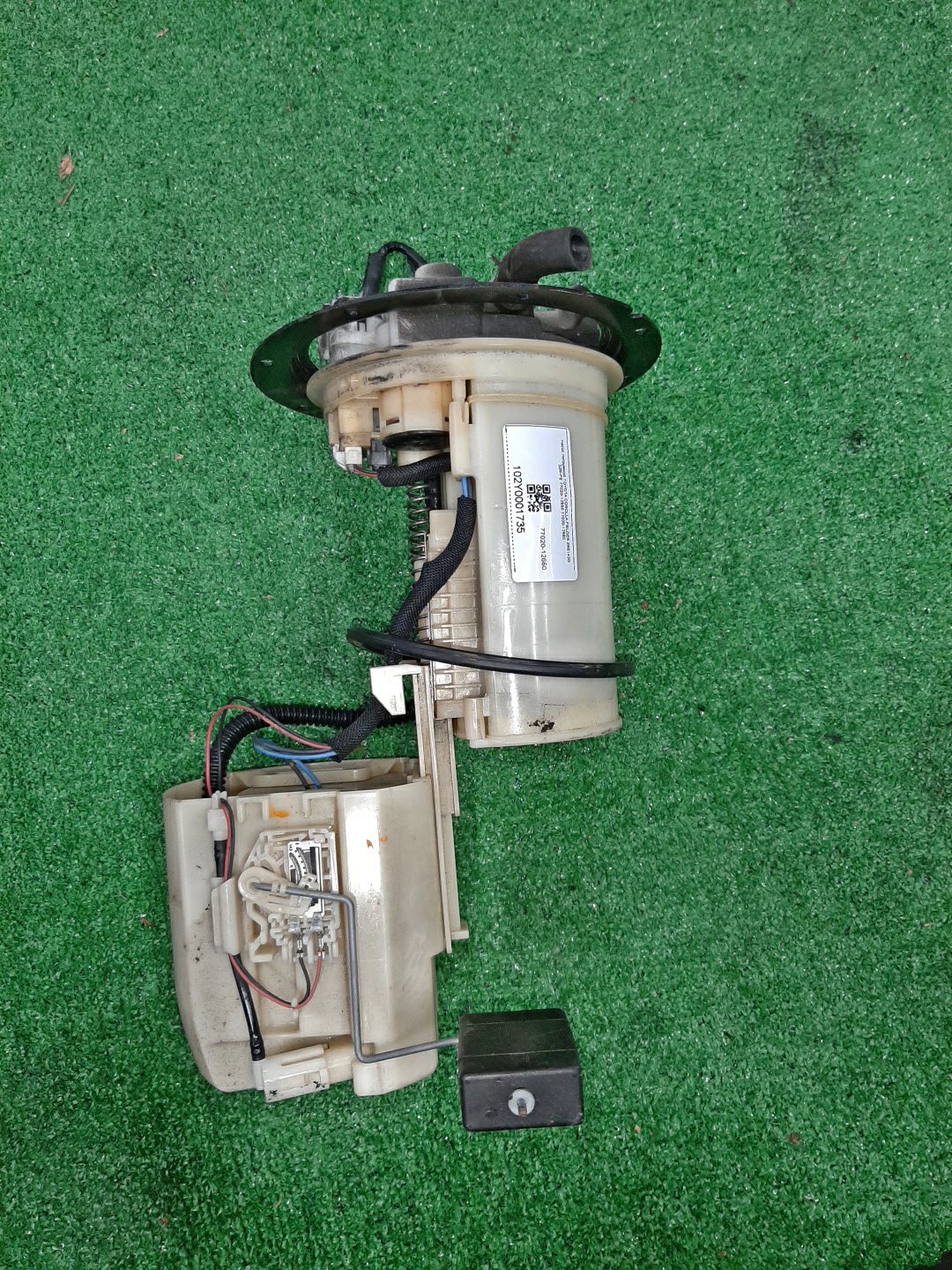 Насос воздушный TOYOTA COROLLA FIELDER ZRE142G 2ZR-FE 77020-12660 1 ракурс