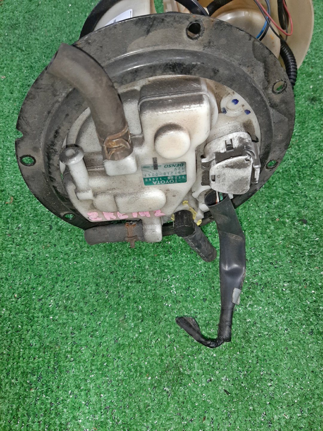 Насос воздушный TOYOTA COROLLA FIELDER ZRE142G 2ZR-FE 77020-12660 2 ракурс