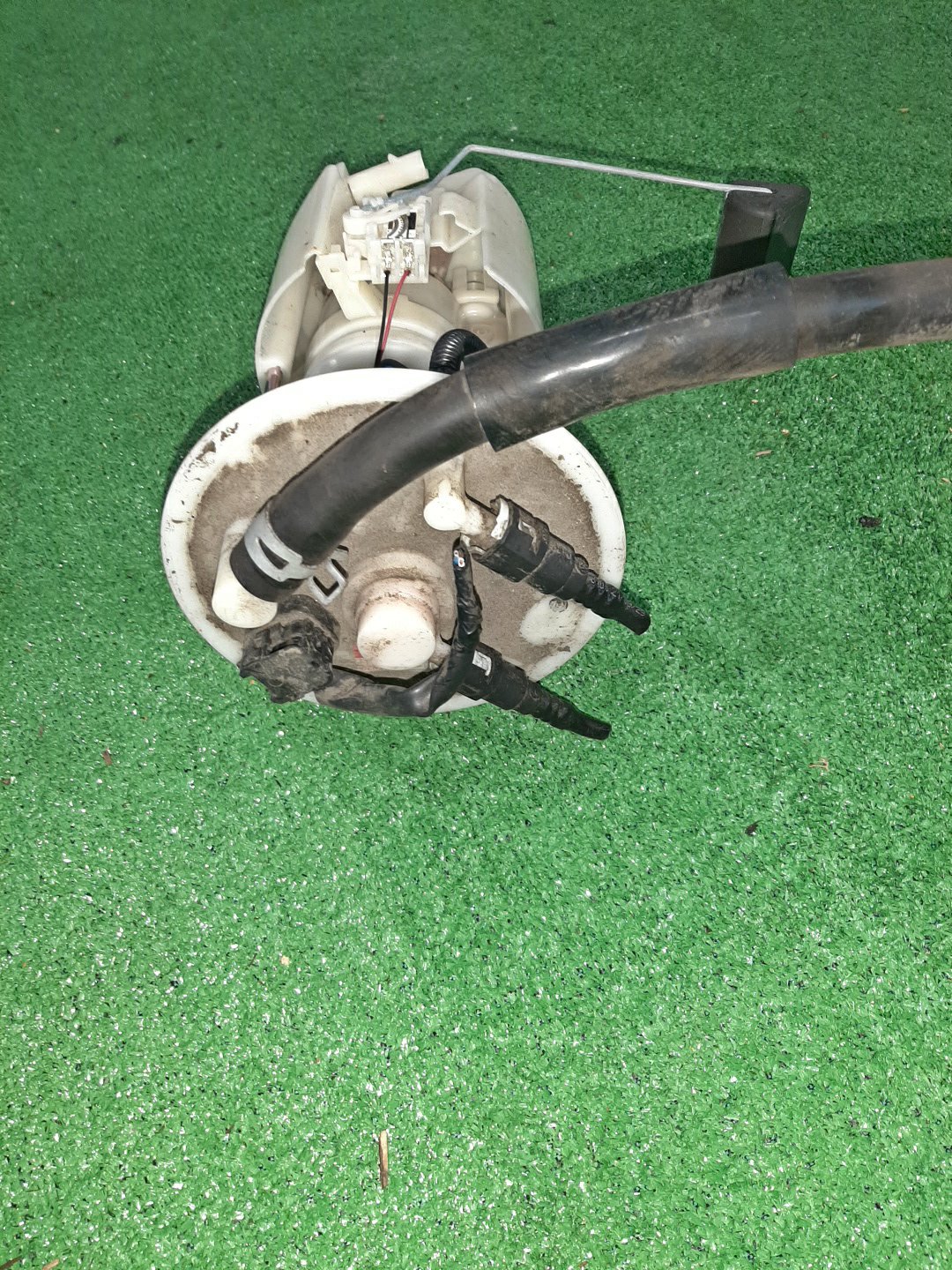 Насос воздушный TOYOTA TANK M900A 1KR-FE 23210-B1170 3 ракурс