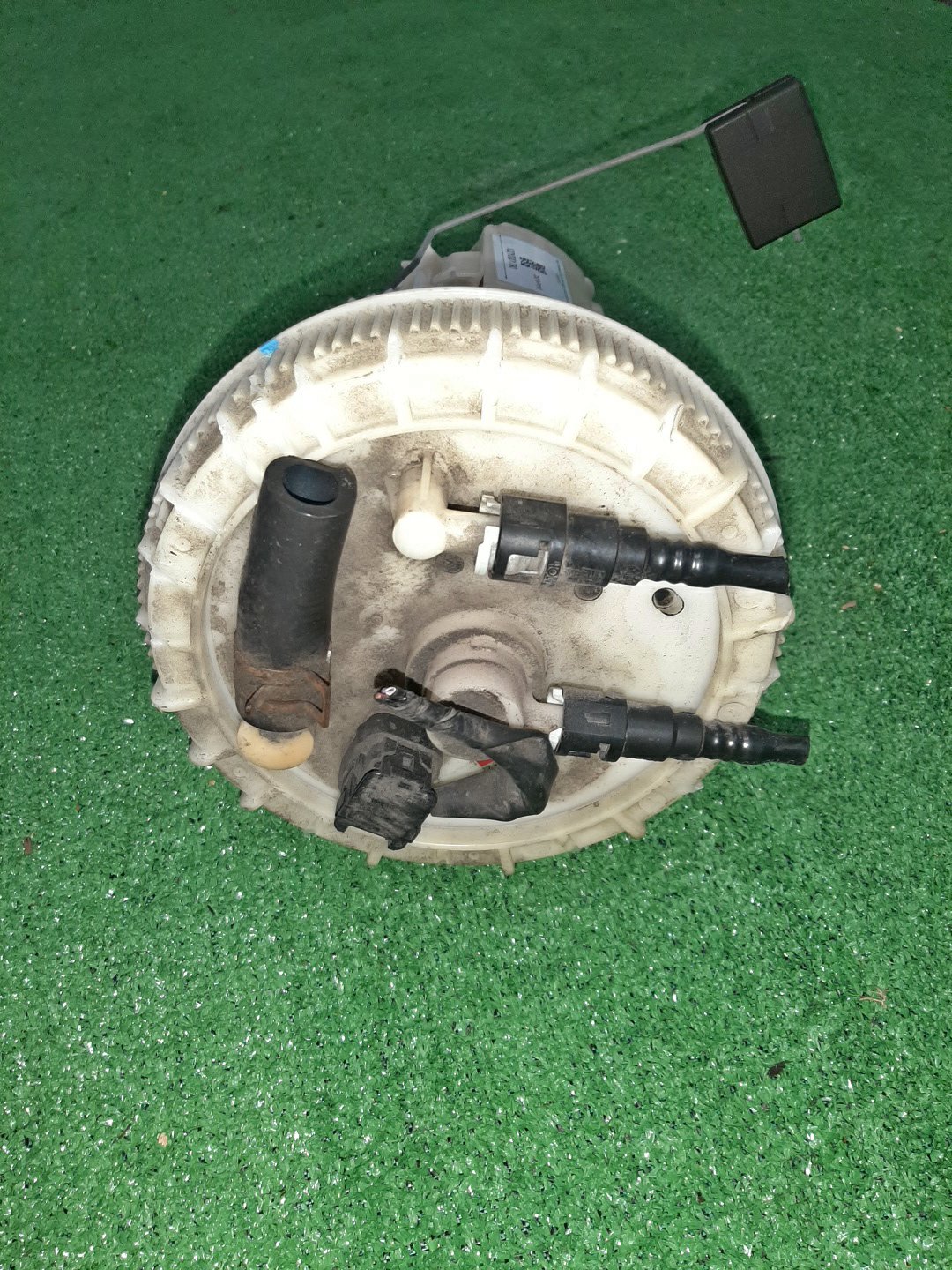 Насос воздушный TOYOTA TANK M900A 1KR-FE 23210-P1110 2 ракурс