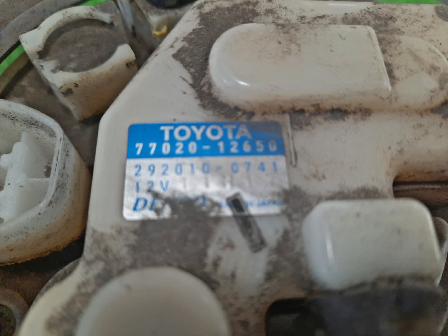 Насос воздушный TOYOTA COROLLA FIELDER NZE141G 1NZ-FE 77020-12650 3 ракурс