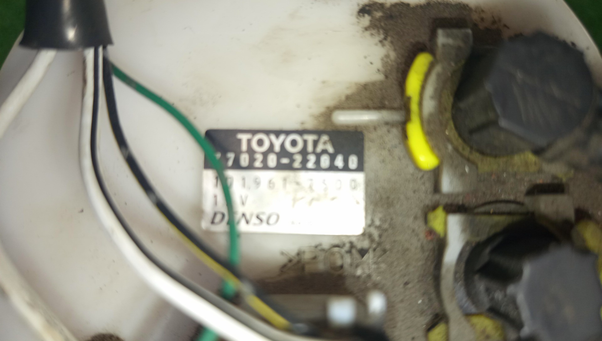 Насос воздушный TOYOTA MARK II JZX110 1JZ-FSE 77020-22040 3 ракурс
