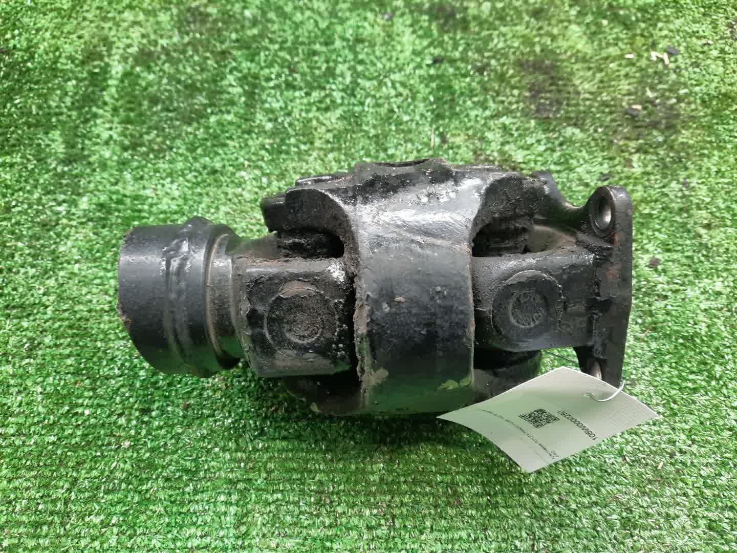 Крестовина задняя TOYOTA LAND CRUISER PRADO KZJ95W 1KZ-TE 1 ракурс