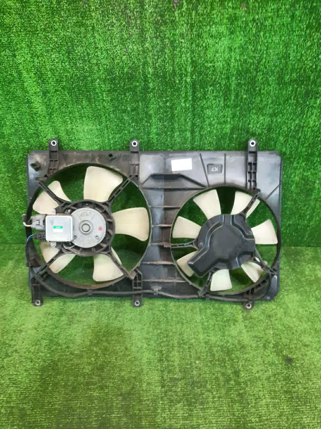 Диффузор радиатора MITSUBISHI GRANDIS NA4W 4G69 1 ракурс