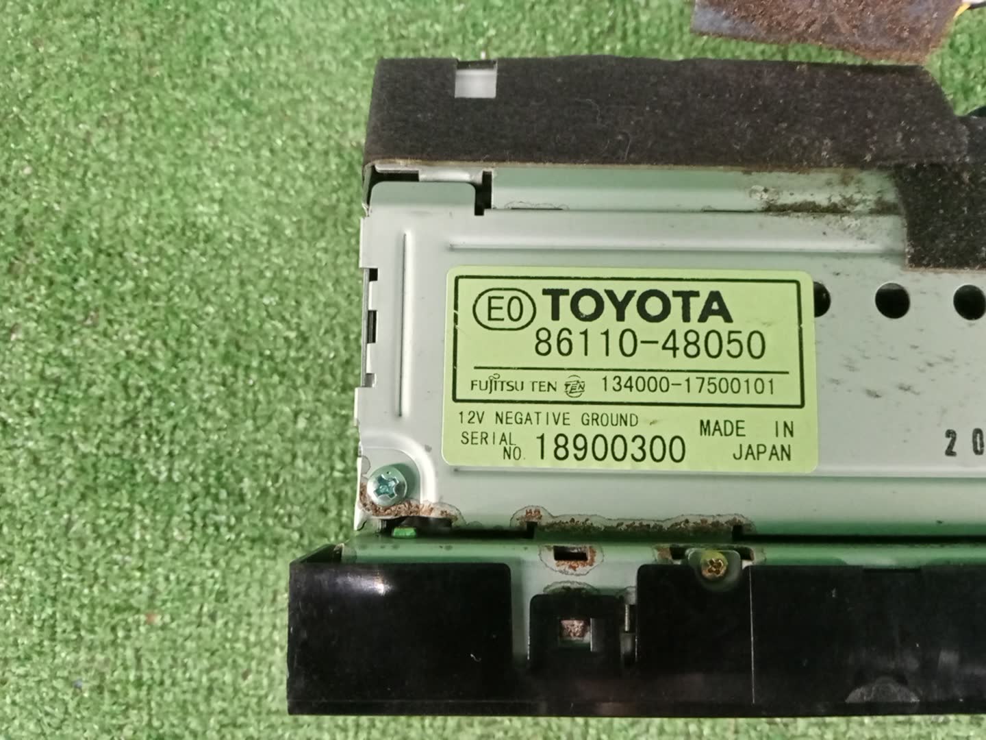 Монитор TOYOTA HARRIER SXU15W 86110-48050 3 ракурс