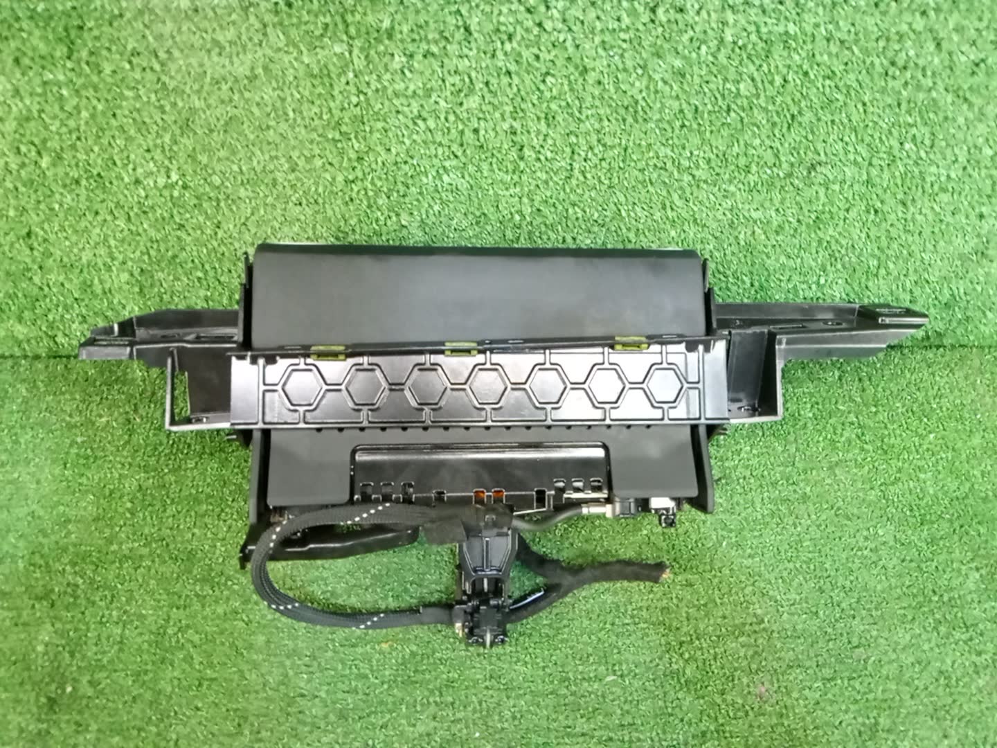 Монитор AUDI A6 4G2, C7, 4G5 2 ракурс