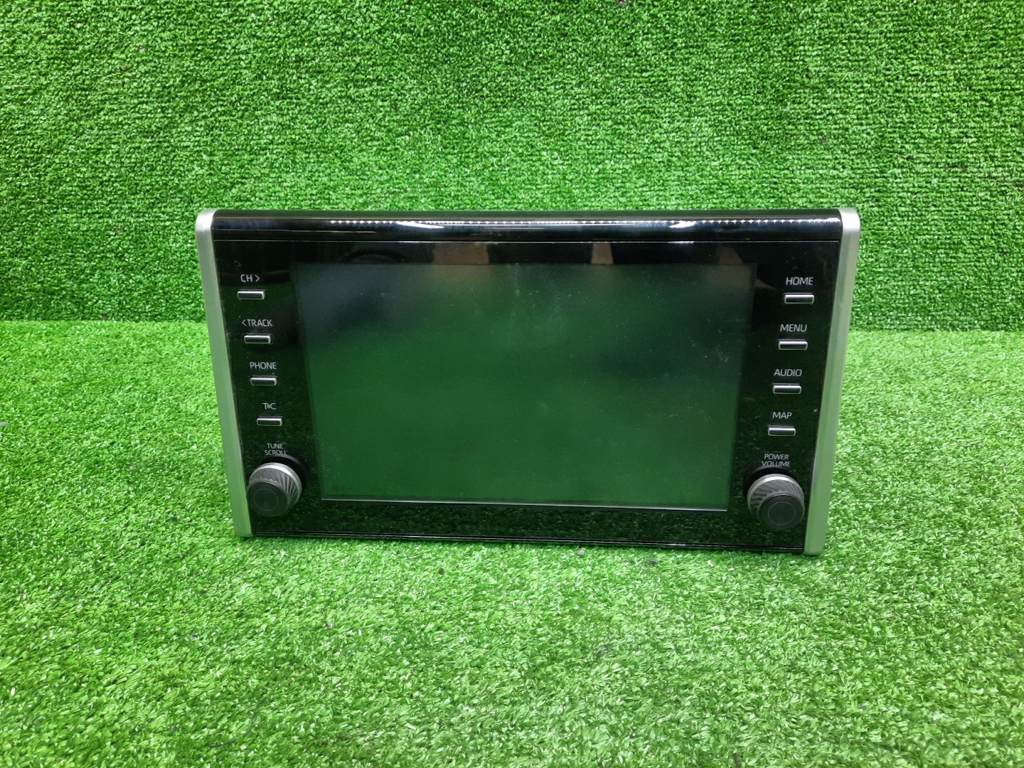 Монитор TOYOTA RAV4 AXAH54 86140-42E31 1 ракурс