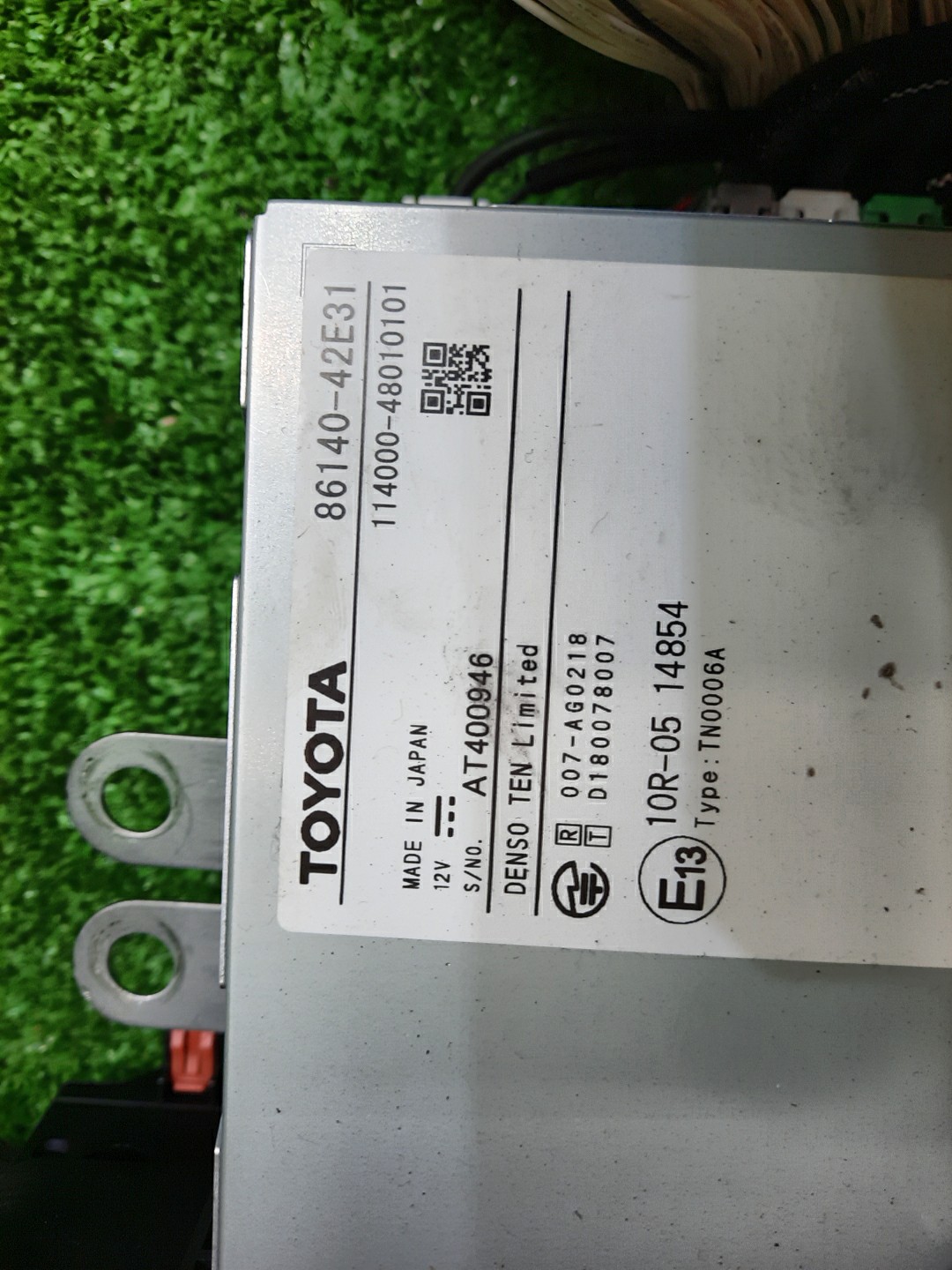 Монитор TOYOTA RAV4 AXAH54 86140-42E31 3 ракурс