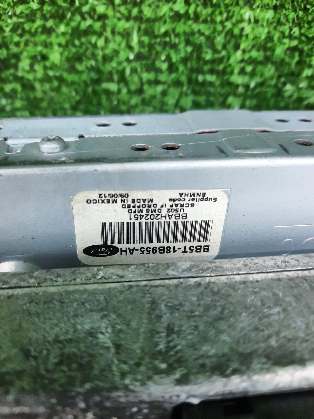 Монитор FORD EXPLORER U502 DB5T-14F239-AH 4 ракурс