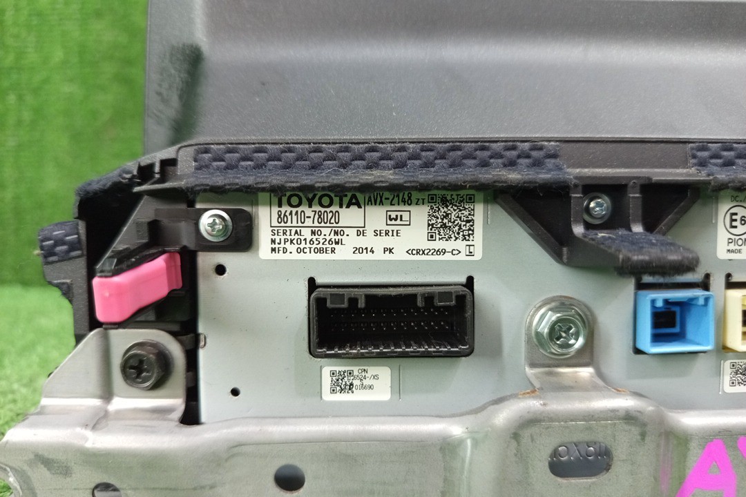 Монитор LEXUS NX300H AYZ10 86110-78020 3 ракурс