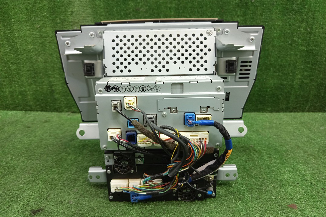 Монитор TOYOTA CROWN GRS180 86430-30183 2 ракурс