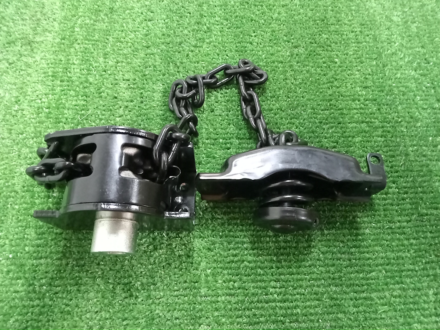 Крепление запаски TOYOTA LAND CRUISER PRADO TRJ150 51900-60333 1 ракурс