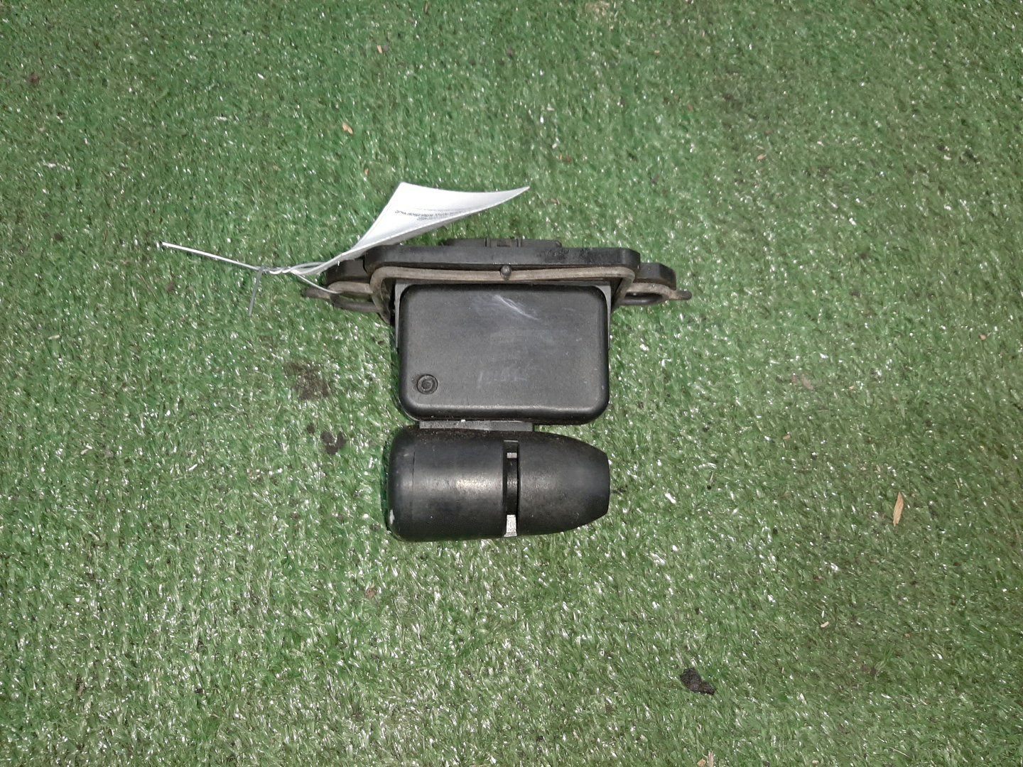 Датчик расхода воздуха TOYOTA CELSIOR UCF20 1UZ-FE 22204-20010 1 ракурс