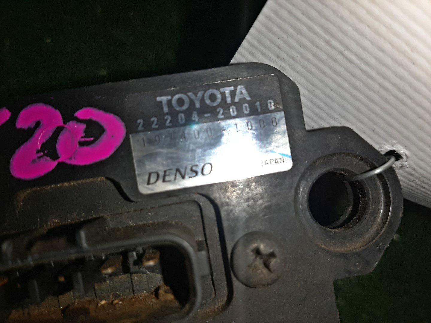 Датчик расхода воздуха TOYOTA CELSIOR UCF20 1UZ-FE 22204-20010 2 ракурс
