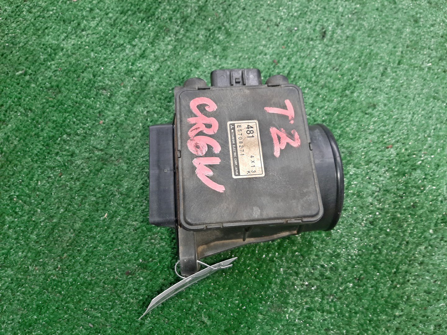 Датчик расхода воздуха MITSUBISHI DION CR6W 4G94 E5T08271 1 ракурс