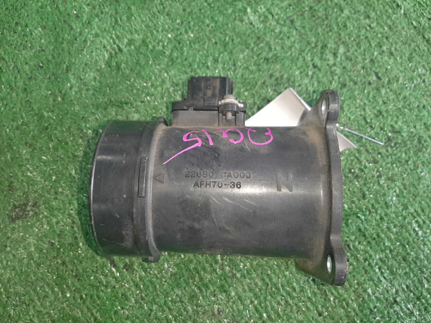 Датчик расхода воздуха  NISSAN SUNNY FB15 QG15DE ,22680-7S000 1 ракурс