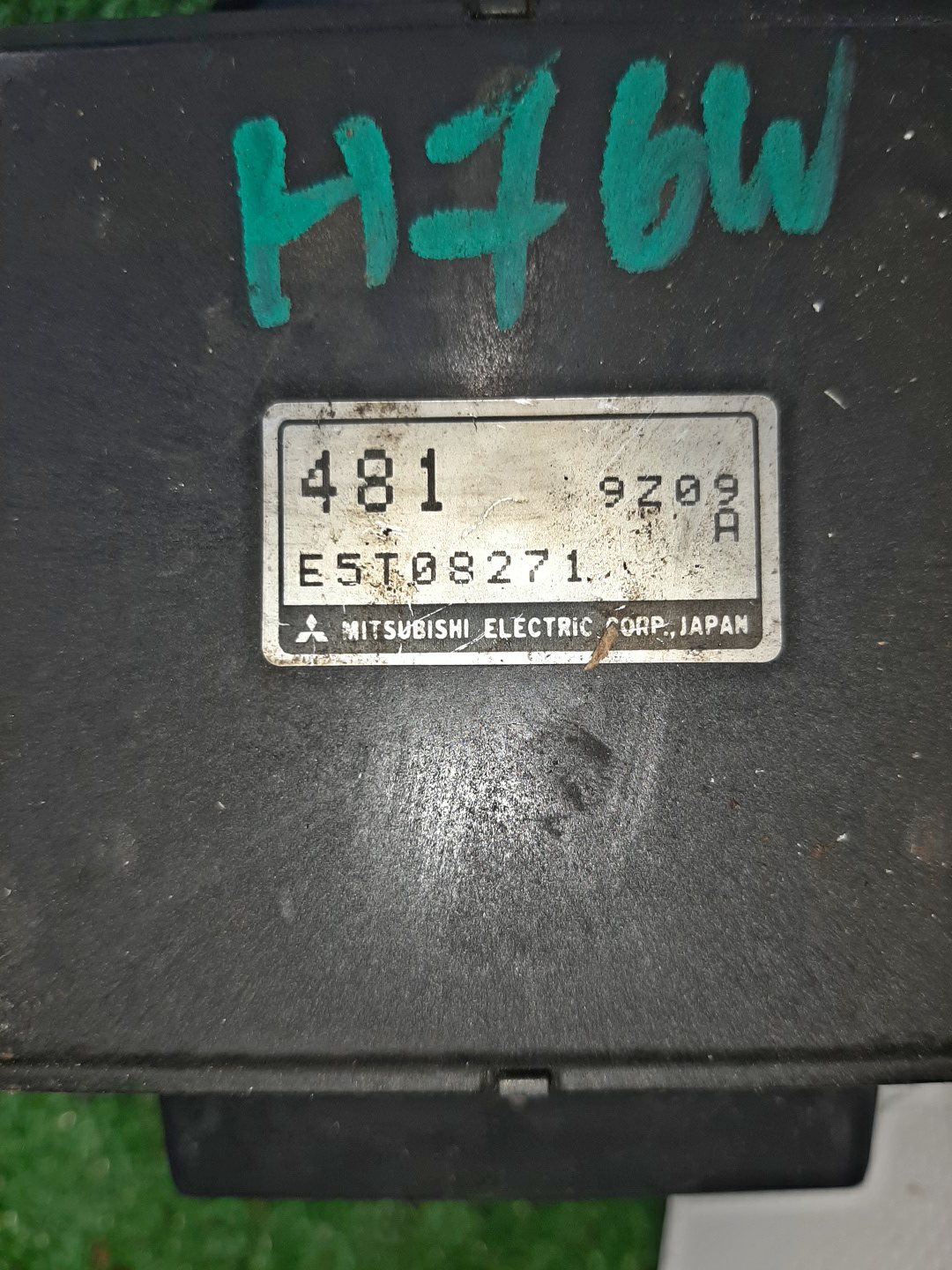 Датчик расхода воздуха MITSUBISHI PAJERO IO H76W 4G93 E5T08271 2 ракурс
