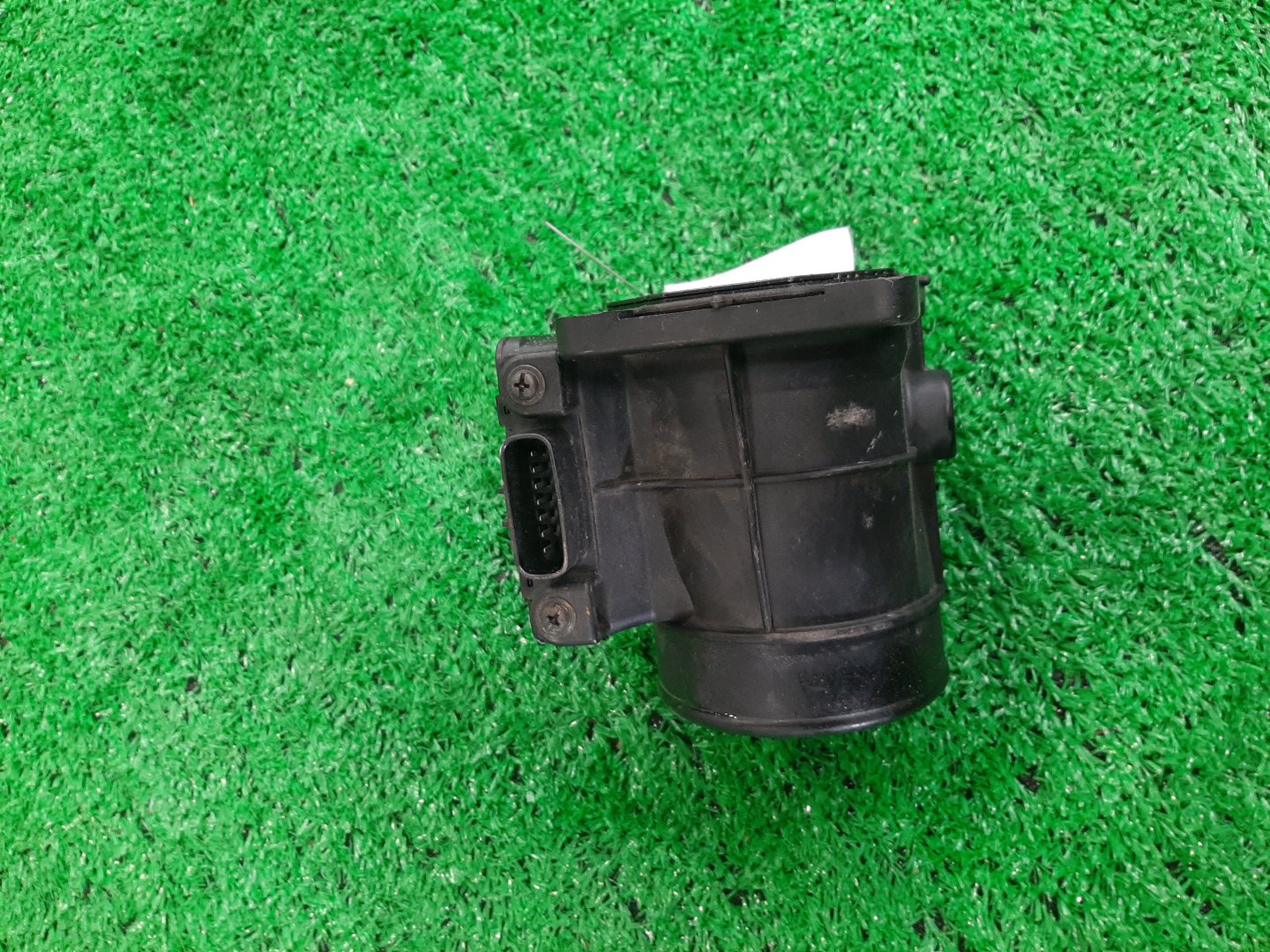 Датчик расхода воздуха MITSUBISHI AIRTREK CU2W 4G63 E5T08173 4 ракурс